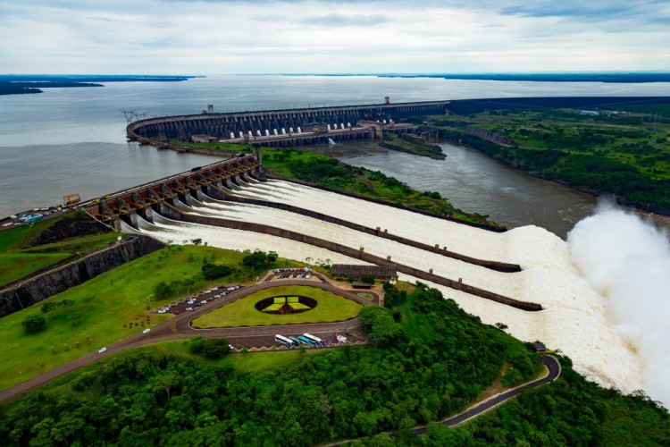 Itaipu Binacional Curiosidades Efeitos Positivos E Negativos Resumo